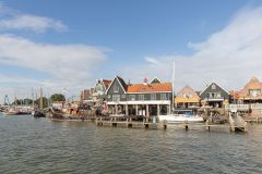 Volendam2